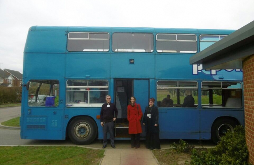 Helen holds an advice surgery on a bus with Amicus Horizon