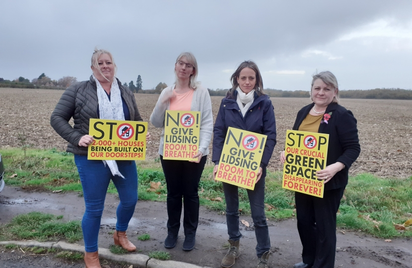 Helen with Lidsing campaigners