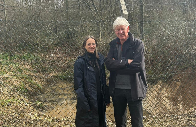 Flood defences in Doddington