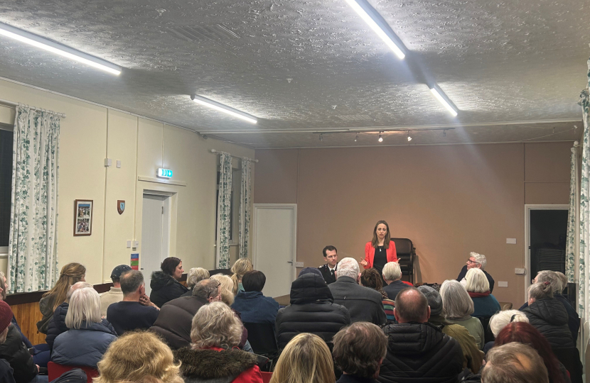 Helen Whately MP speaks to Graveney residents