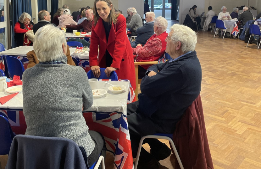 Helen speaking to residents