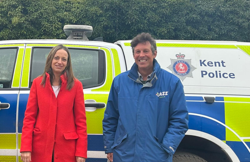 Helen and a local farmer speaking to Kent Police